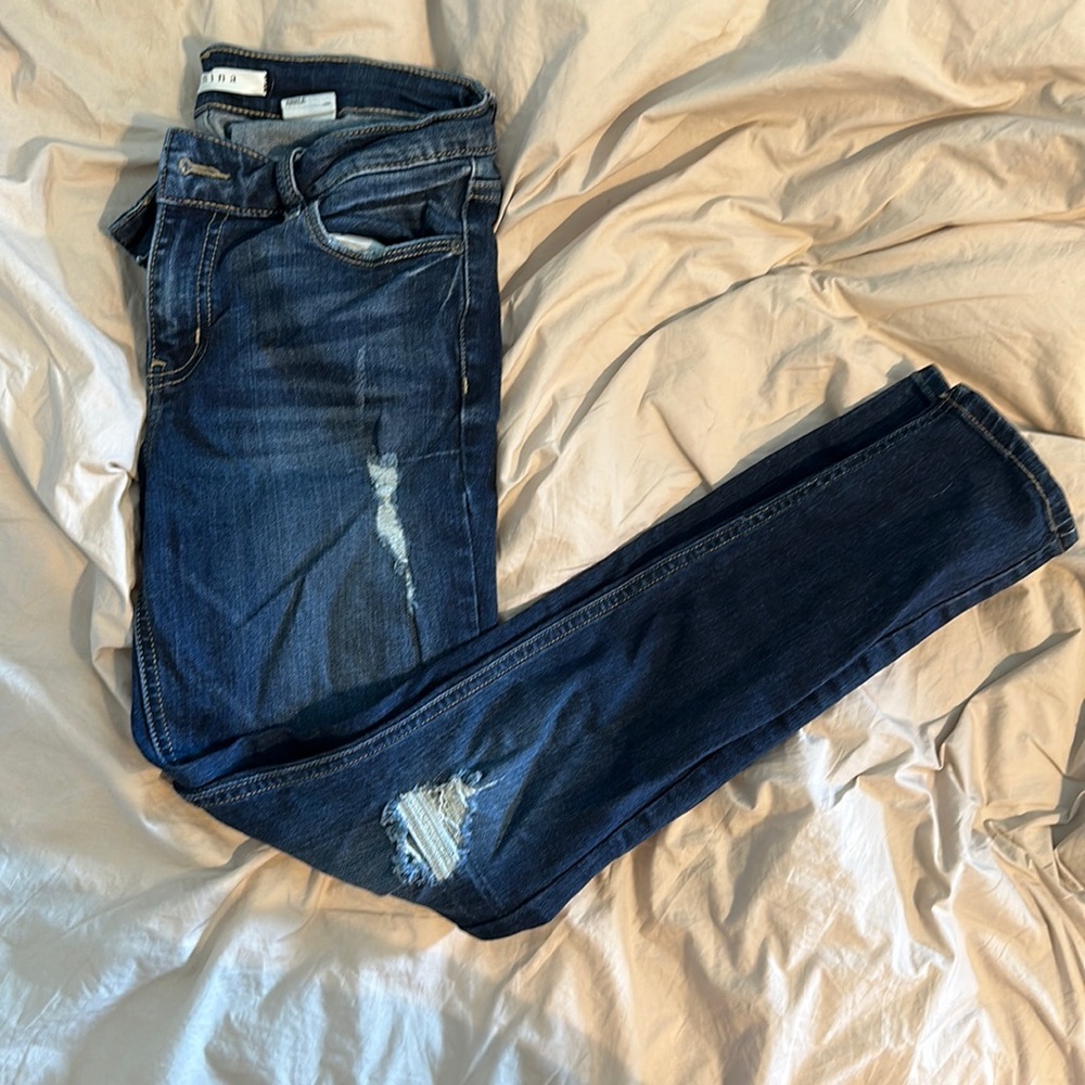 Eunina Ripped Skinny Jeans